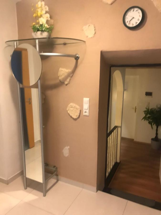 Apartment Seven's I