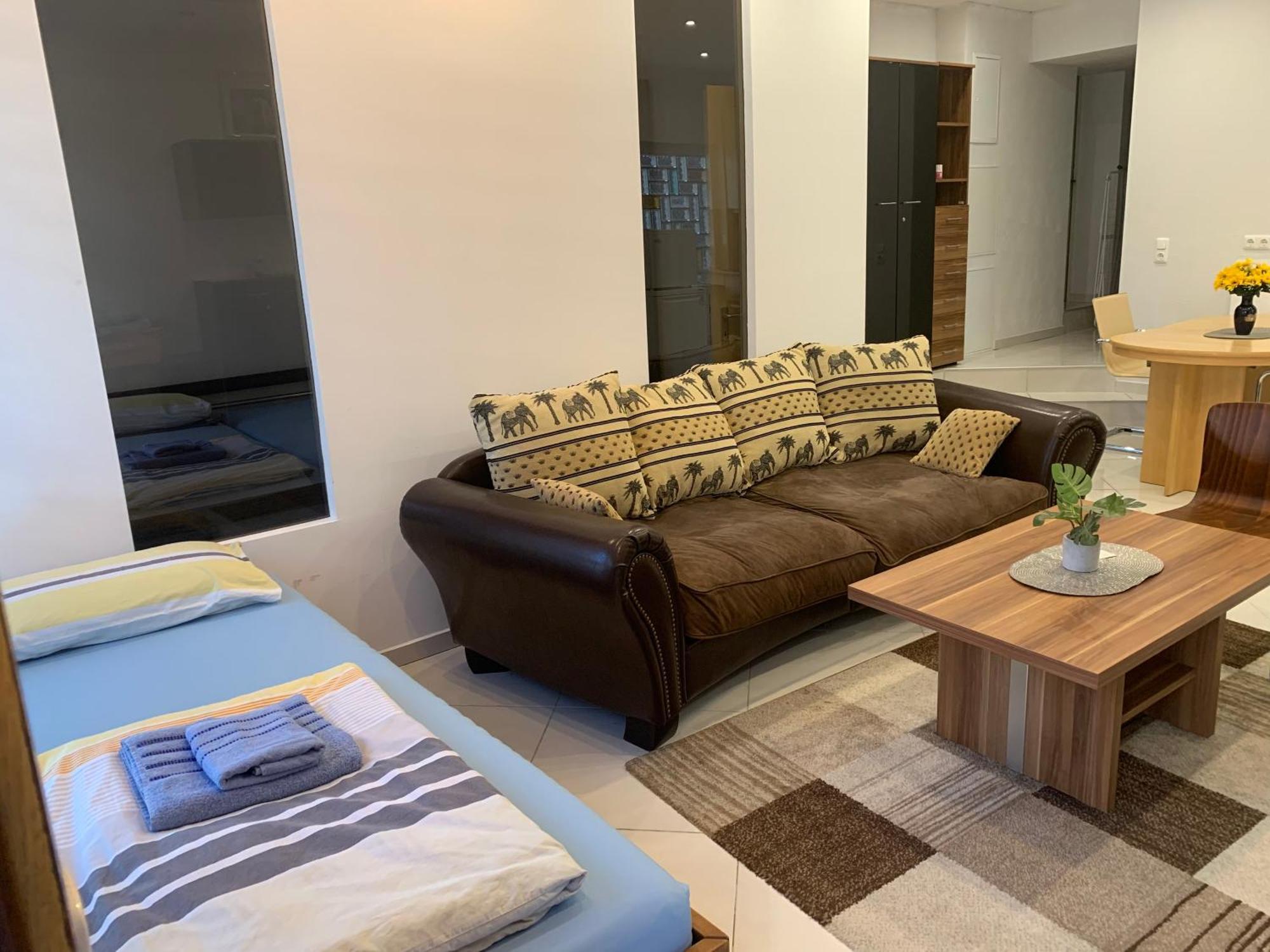 Apartment Seven's I Loehnberg